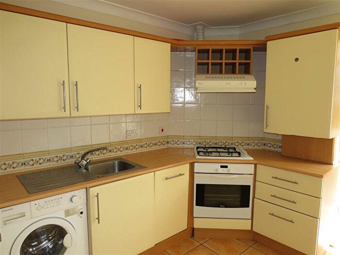 2 Bedroom Apartment To Rent In Waters Edge, Chester, CH1