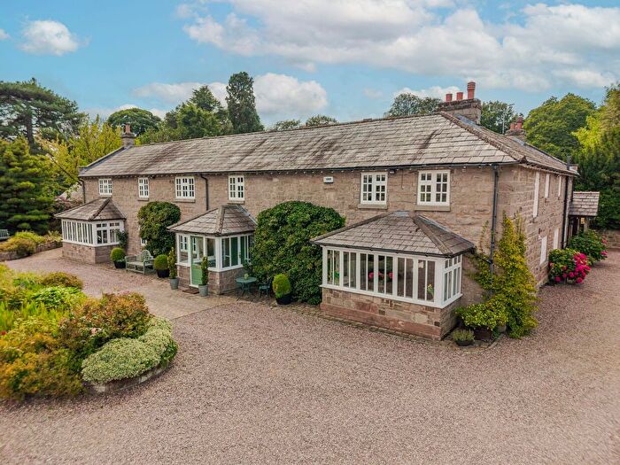 5 Bedroom Detached House For Sale In Moss Lane, Manley, WA6
