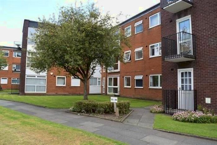 1 Bedroom Flat To Rent In Meadow Court, Hackness Road, Manchester, M21