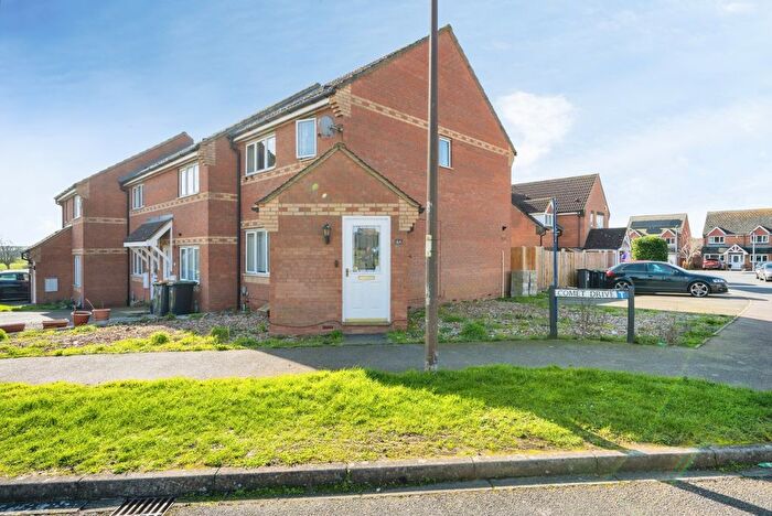 3 Bedroom End Of Terrace House For Sale In De Havilland Avenue, Shortstown, Bedford, Bedfordshire, MK42