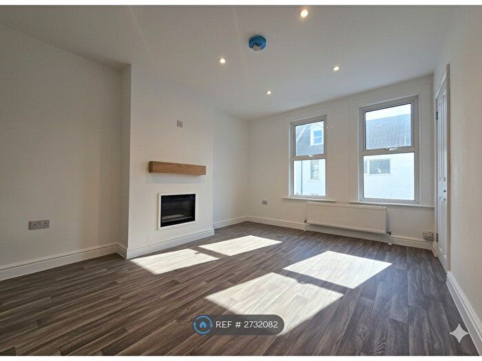 2 Bedroom Terraced House To Rent In Ash Tree Road, Folkestone, CT19