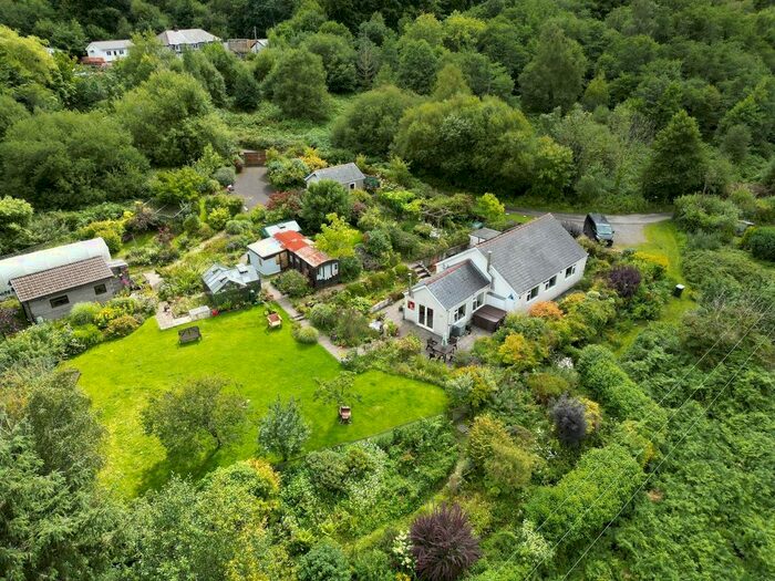 3 Bedroom Detached Bungalow For Sale In Heol Y Graig, Cwmgwrach, Neath, Neath Port Talbot., SA11