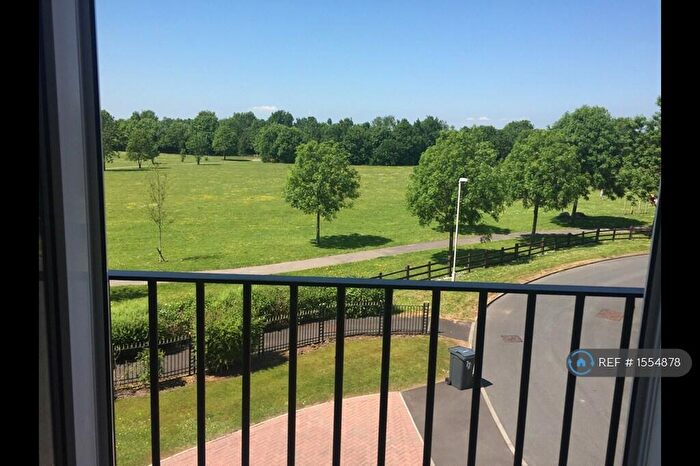 2 Bedroom Flat To Rent In Neapsands Close, Fulwood, Preston, PR2