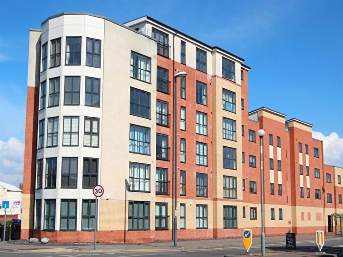 2 Bedroom Apartment To Rent In City Walk, Chester Green, DE1