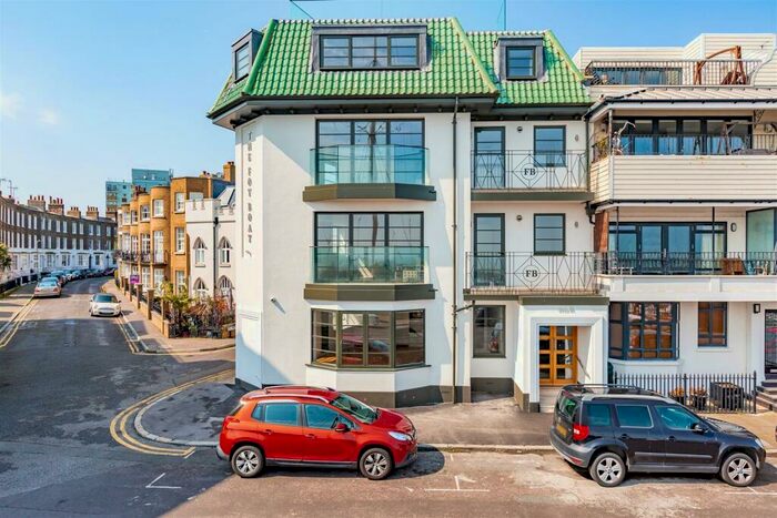 2 Bedroom Apartment To Rent In Sion Hill, Ramsgate, CT11