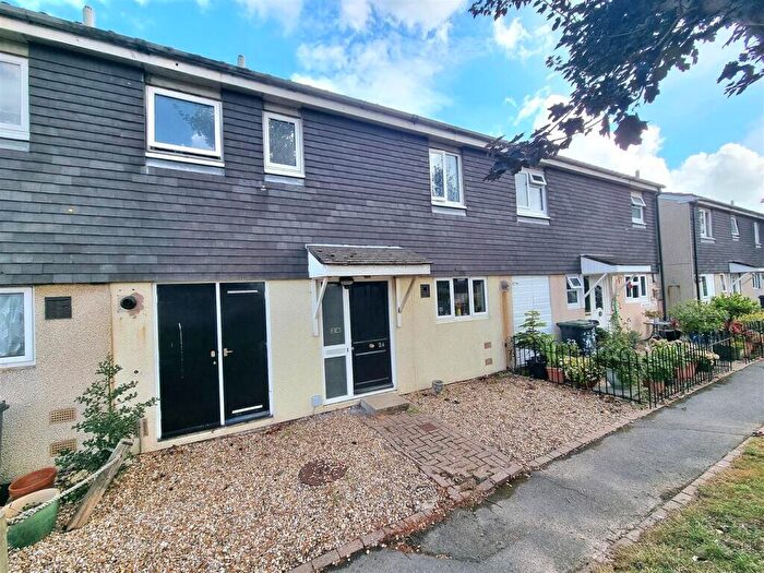 2 Bedroom Terraced House For Sale In Widgeon Close, Gosport, Hampshire, PO12