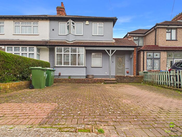 3 Bedroom Semi Detached House To Rent In Hansol Road, Bexleyheath, DA6