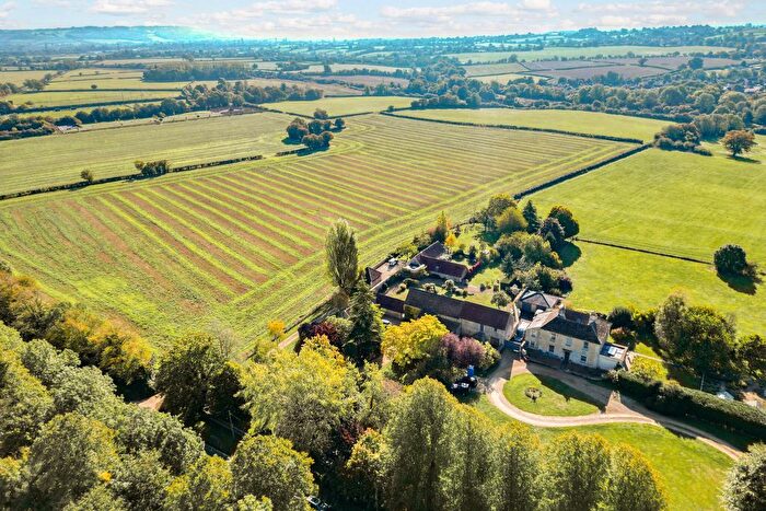 4 Bedroom Detached House For Sale In Lacock Road, Corsham, SN13