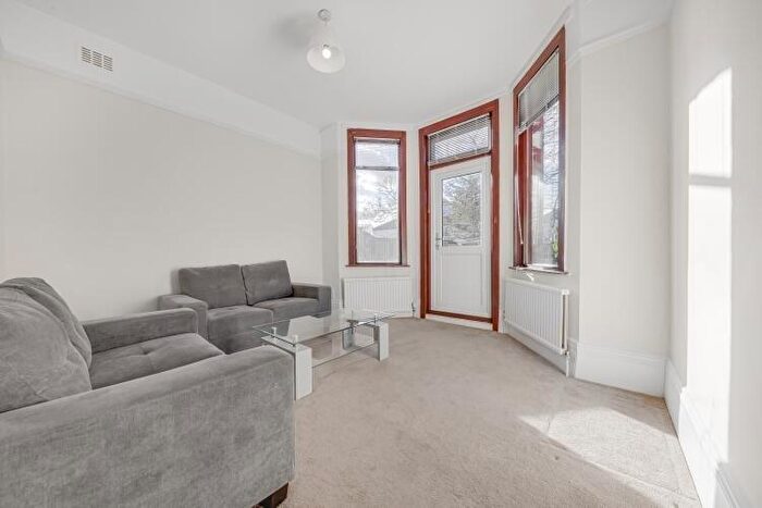 2 Bedroom Flat To Rent In Riffel Road, Willesden Green, NW2