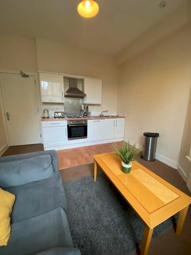 2 Bedroom Flat To Rent In Ardmillan Place, Dalry, Edinburgh, EH11