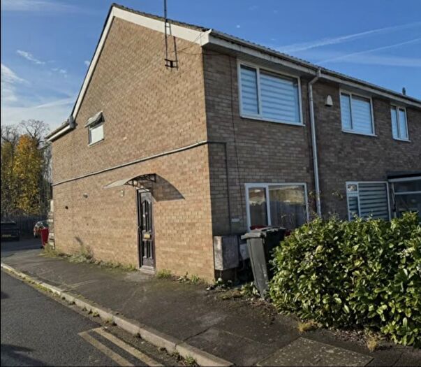 3 Bedroom Terraced House To Rent In Goodman Park, Slough, Berkshire, SL2