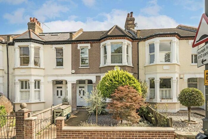 2 Bedroom Maisonette To Rent In Trinity Road, London, SW19