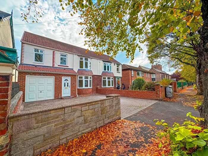 5 Bedroom Semi-Detached House For Sale In Imperial Avenue, Norton, Stockton-On-Tees, TS20