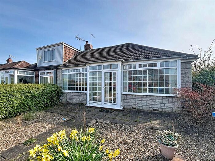 2 Bedroom Detached Bungalow For Sale In Thearne Lane, Woodmansey, Beverley, East Riding Of Yorkshire, HU17