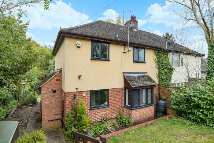 1 Bedroom Terraced House To Rent In Tilling Crescent, High Wycombe, HP13