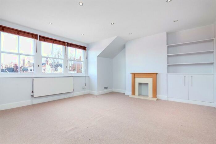 1 Bedroom Apartment To Rent In Cromwell Avenue, Highgate, London, N6