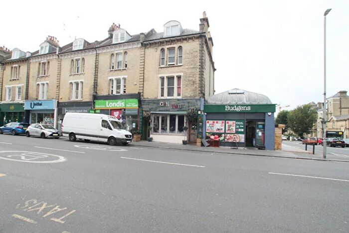 2 Bedroom Flat To Rent In Church Road, Hove, East Sussex, BN3