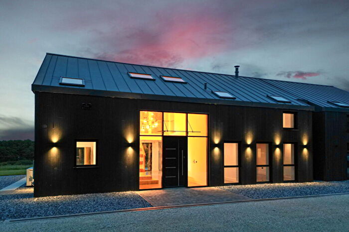 5 Bedroom Barn Conversion For Sale In Green Gate Barns, Earlswood, Solihull - Additional Land Available To Purchase Over Acres (price On Application), B94