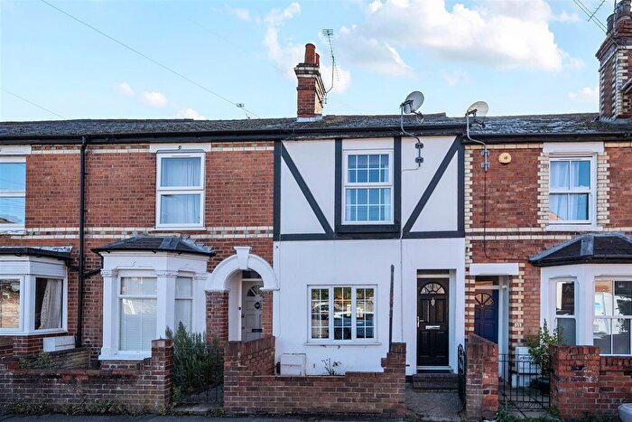 2 Bedroom Terraced House For Sale In Coldicutt Street, Caversham, Reading, RG4