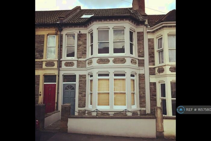 3 Bedroom Terraced House To Rent In Greenmore Road, Bristol, BS4
