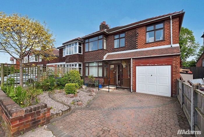 4 Bedroom Semi-detached House For Sale In Shirley Drive, Grappenhall, Warrington, WA4