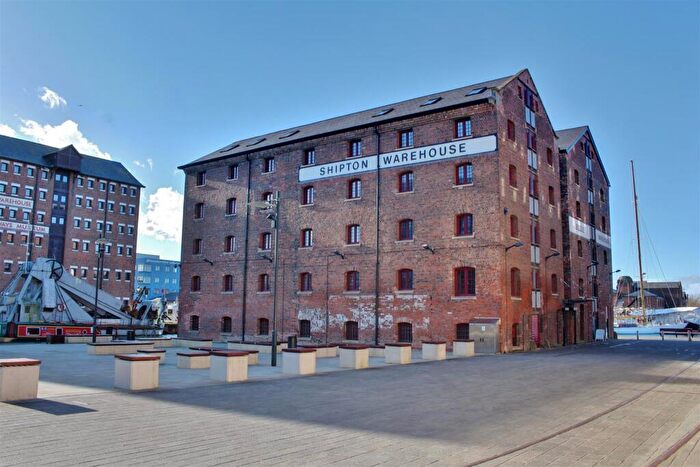 2 Bedroom Apartment For Sale In Biddle & Shipton, Gloucester Docks, GL1