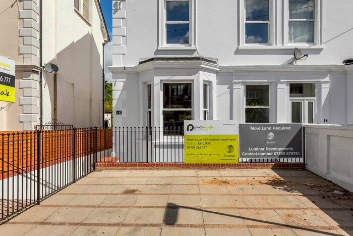 1 Bedroom Flat To Rent In Ref: Gk - Gloucester Road, Redhill, RH1