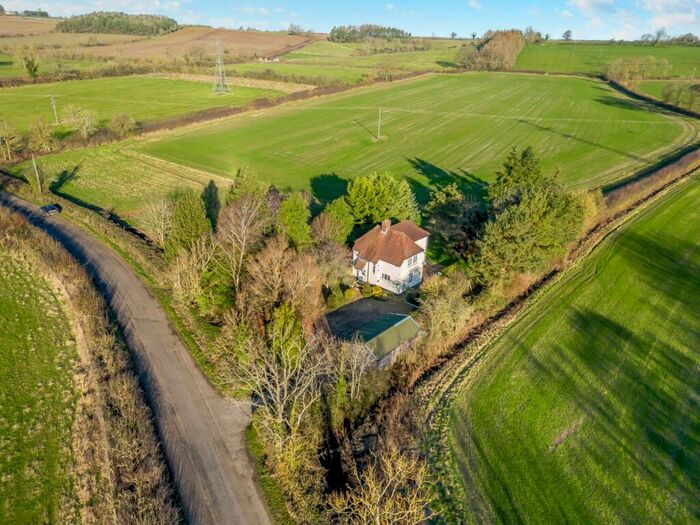 4 Bedroom Detached House For Sale In Marston St. Lawrence, Banbury, Oxfordshire, OX17