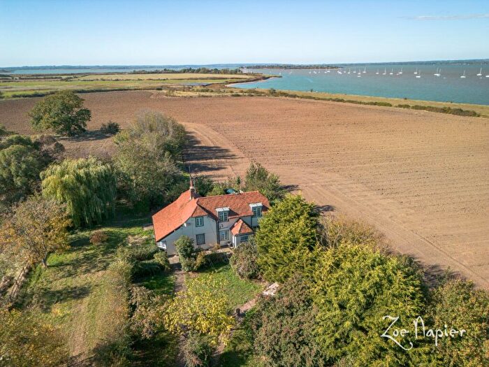 3 Bedroom Detached House For Sale In Steeple, CM0