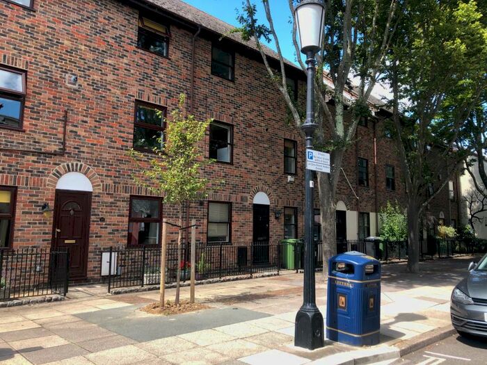 5 Bedroom Town House To Rent In Eldon Street, Southsea *Video Tour Available*, PO5