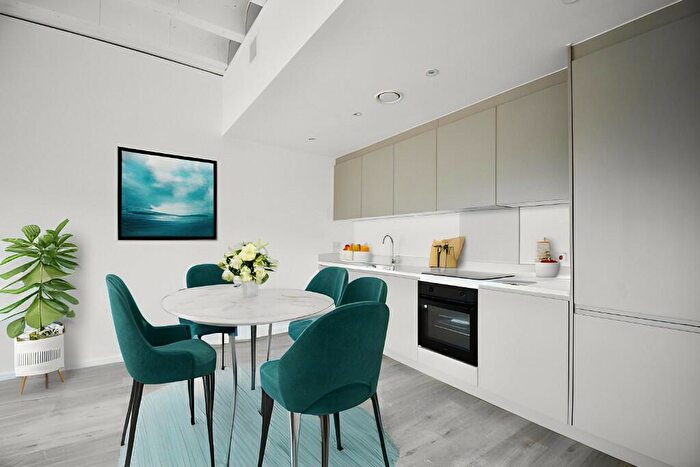 2 Bedroom Flat To Rent In Elder Gate, Central Milton Keynes, MK9