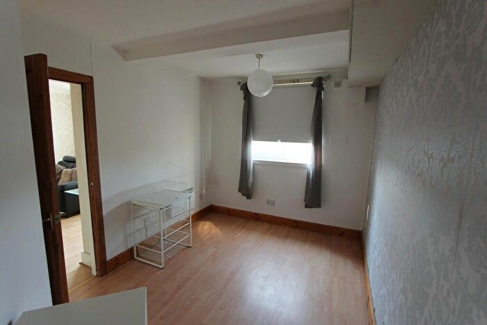 1 Bedroom Flat To Rent In Lenzie Way, Springburn, G21