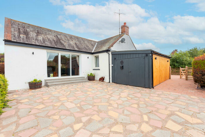 3 Bedroom Detached Bungalow For Sale In Main Road, Collin, Dumfries, DG1