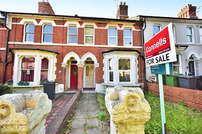 4 Bedroom Terraced House For Sale In Tonbridge Road, Maidstone, ME16