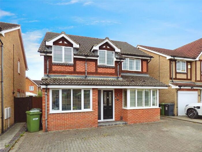 4 Bedroom Detached House For Sale In Nelsons Gardens, Hedge End, Southampton, SO30