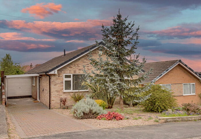 2 Bedroom Detached Bungalow For Sale In Woodland Close, Nottingham, NG12