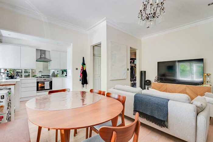 2 Bedroom Flat To Rent In Elsworthy Terrace, Primrose Hill, NW3