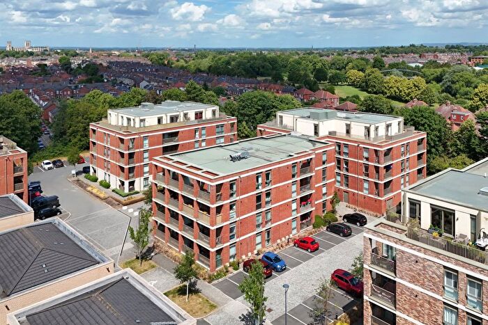 2 Bedroom Flat For Sale In Medallion House, The Chocolate Works, York, YO23