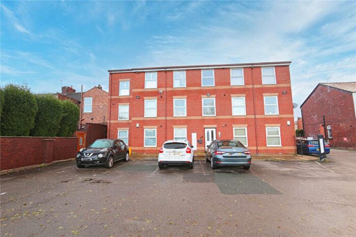 2 Bedroom Flat To Rent In Denton Road, Audenshaw, Manchester, Greater Manchester, M34