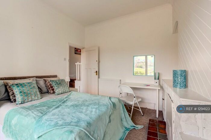 5 Bedroom Terraced House To Rent In Mafeking Road, Brighton, BN2