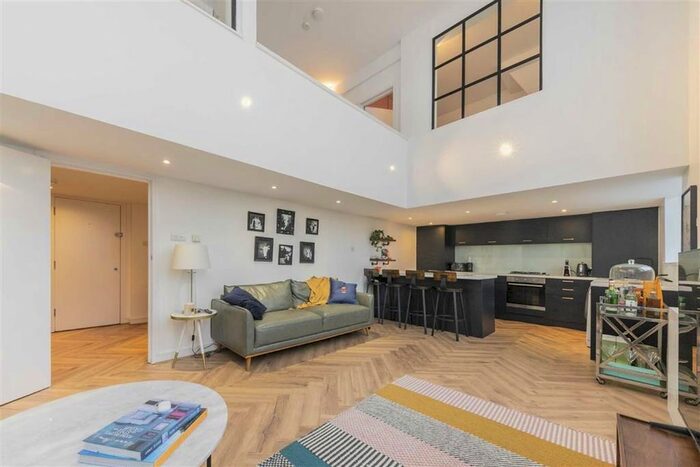 2 Bedroom Flat To Rent In Gatton Road, London, SW17