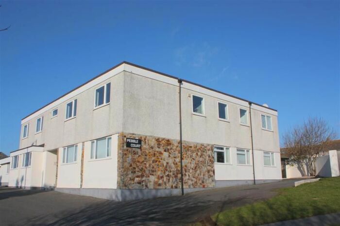 2 Bedroom Flat To Rent In Henver Road, Newquay TR7