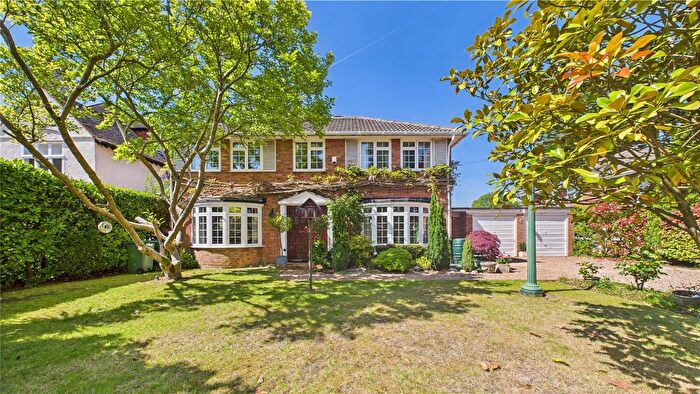 4 Bedroom Detached House For Sale In Horsell, Woking, Surrey, GU21