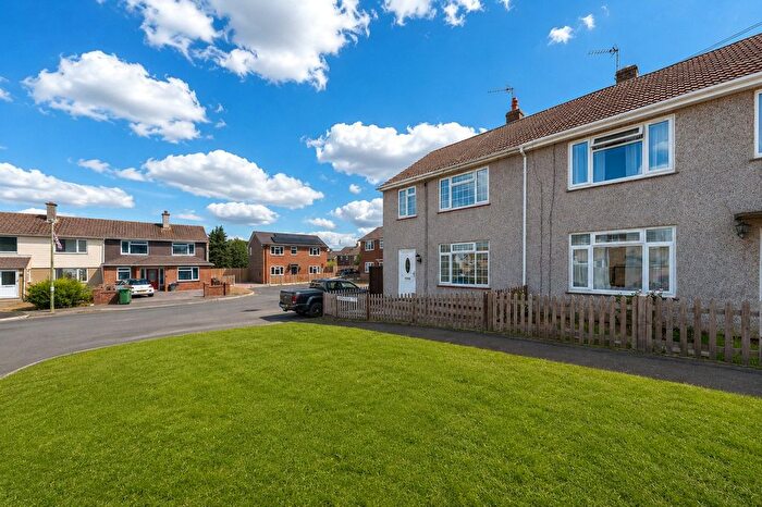 3 Bedroom Semi Detached House For Sale In Shropshire Terrace, Maidstone, ME15