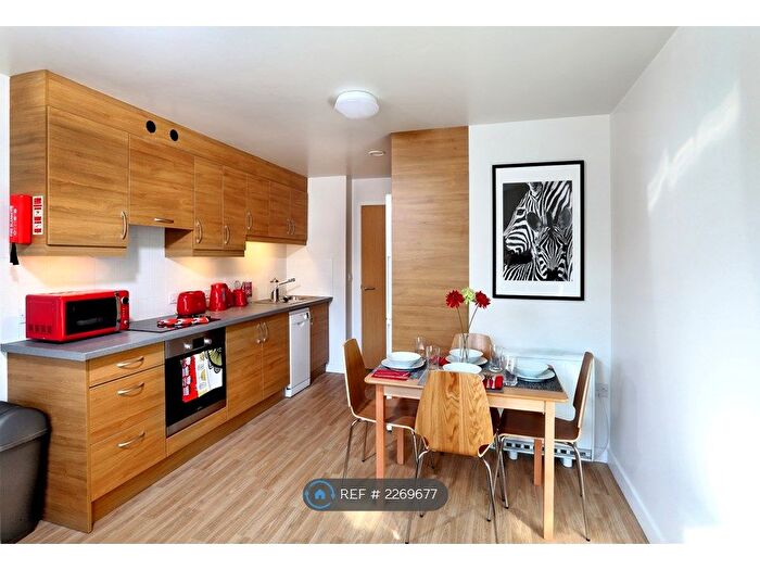 4 Bedroom Flat To Rent In Bevois Valley Road, Southampton, SO14