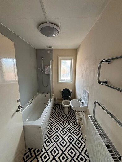 15 Bedroom Block Of Flats To Rent In English Street, Peterborough, PE1