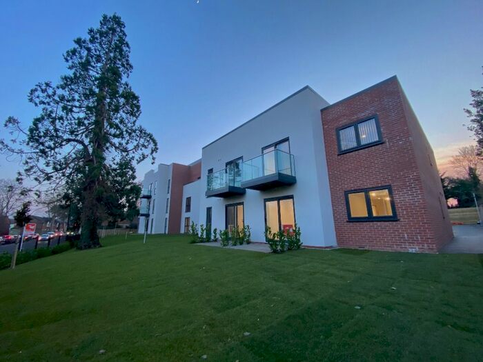 2 Bedroom Flat To Rent In Lodge Way, Grantham, NG31