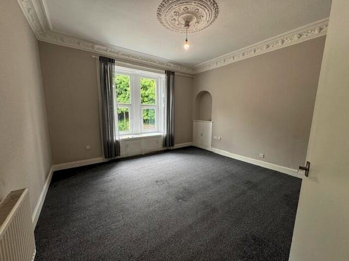 1 Bedroom Flat To Rent In Lochee Road, Dundee, DD2