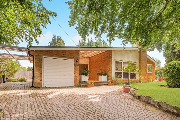 3 Bedroom Bungalow For Sale In Kirkdale Road, Loose, Maidstone, ME15