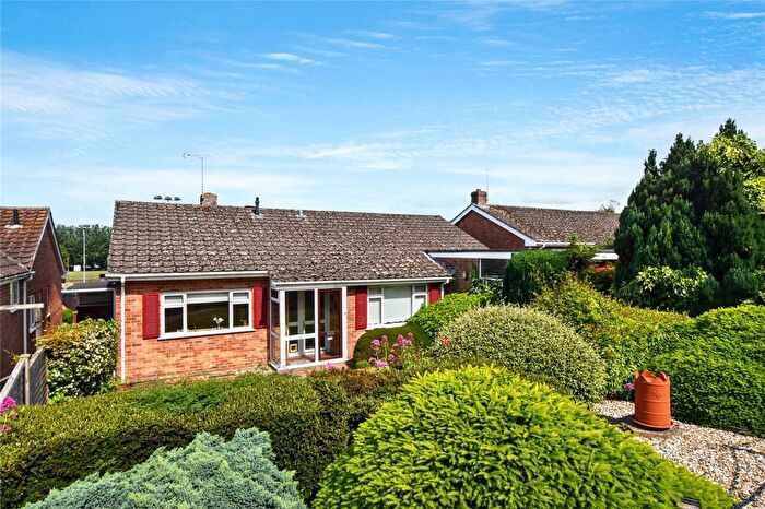 3 Bedroom Bungalow For Sale In Ferndale Drive, Taunton, Somerset, TA1
